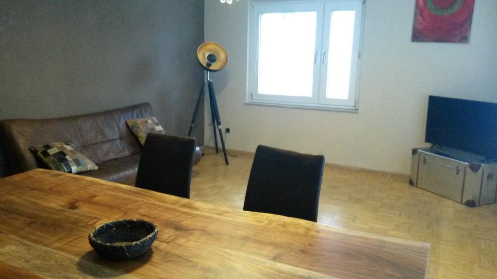 Dussel Apartment